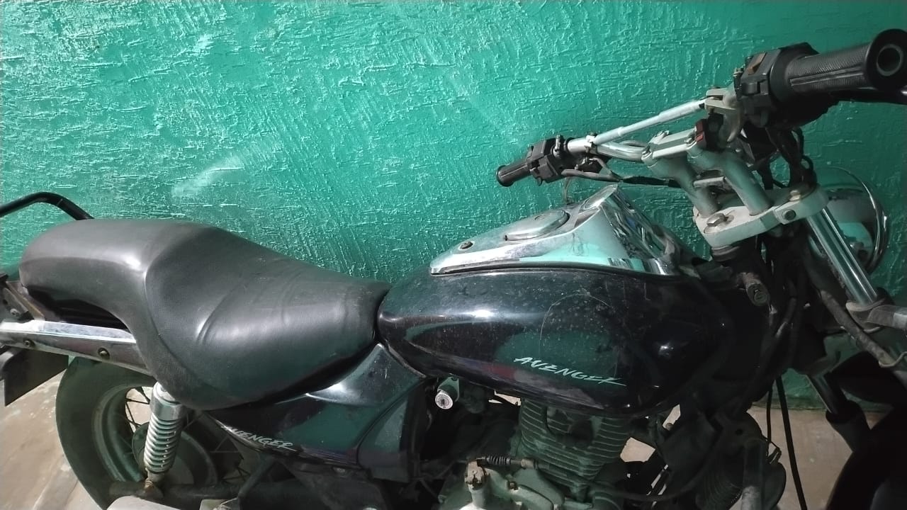 2013 Bajaj Avenger 220